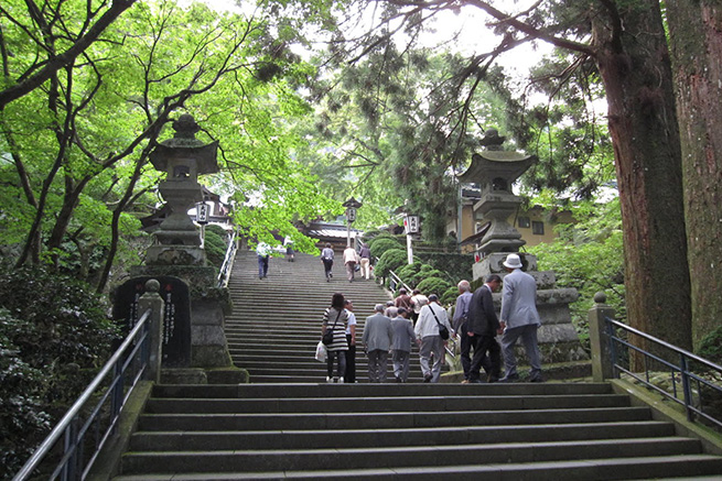 本山参拝